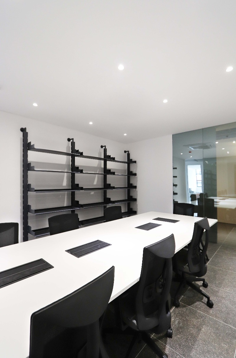 Estante de Almacenamiento Metá - Office Storage Cabinet reseña y precio